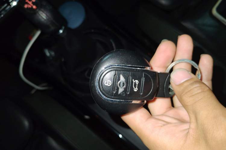 Used MINI Clubman 2016 Revised Version 1.5T COOPER Connoisseur Edition
