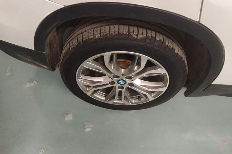 Used BMW X1 2018 sDrive20Li Leading Model