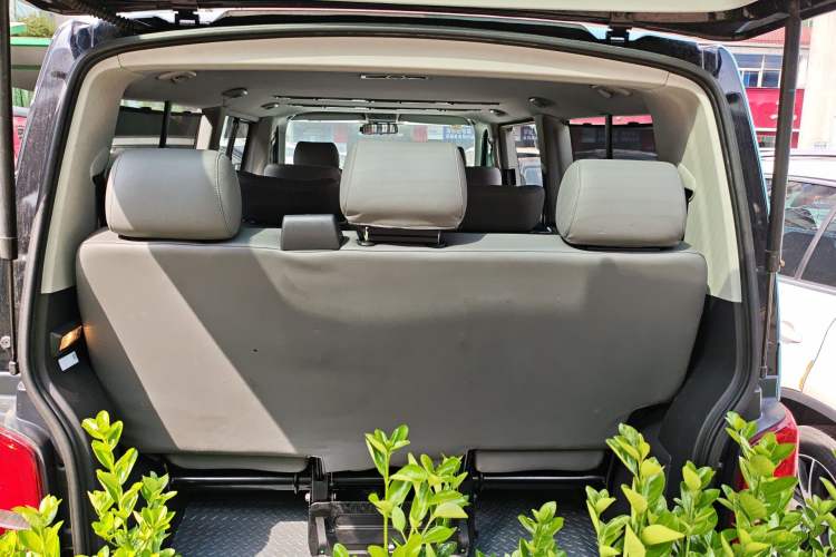 Used Volkswagen Caravelle 2015 2.0 TSI Four-Wheel Drive Comfort Edition