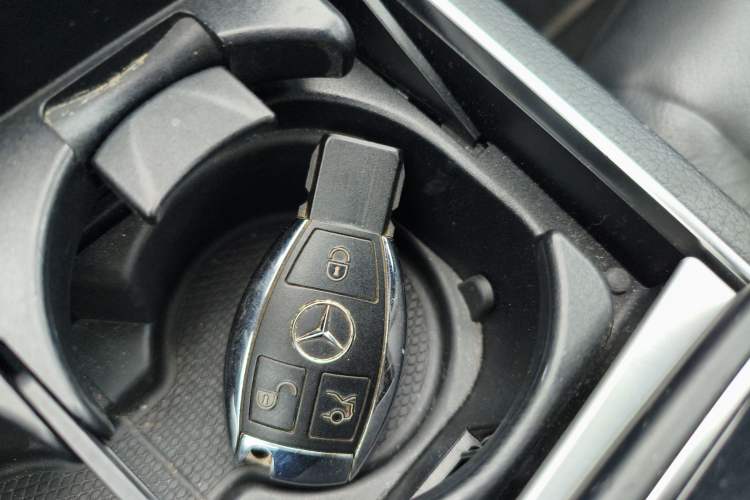 Used Mercedes-Benz E-Class 2016 E 200 Coupe Dynamic Edition
