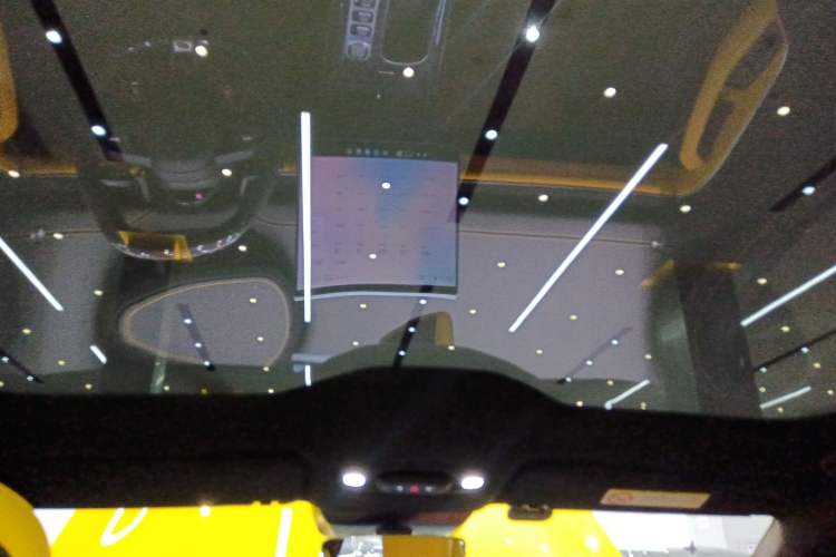 Used Xiaomi Auto SU7 Ultra 2025 Ultra Model Headliner