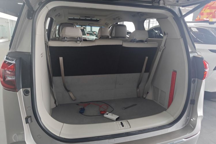 Used Buick GL8 2023 ES Lu Zun Comfort Model
