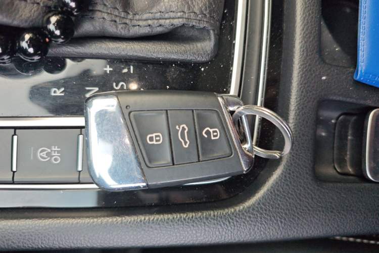 Used Volkswagen Variant 2021 2.0T Comfort Edition Vehicle Key