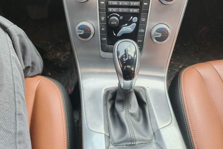 Used Volvo S60 2017 S60L T3 Smart Upgrade Edition