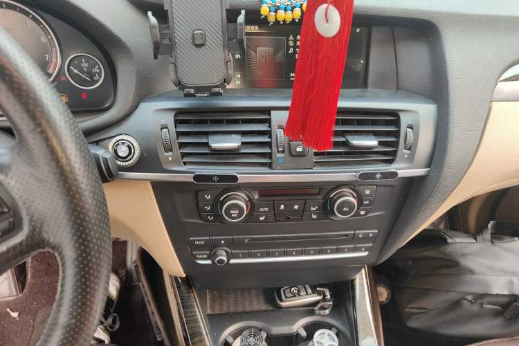 Used BMW X3 2013 Facelifted xDrive20i Luxury Edition Audio And AC Panel