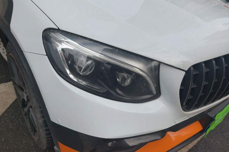 Used Mercedes-Benz GLC Coupe AMG 2018 AMG GLC 63 S 4MATIC+ Coupe SUV Right Front Headlight