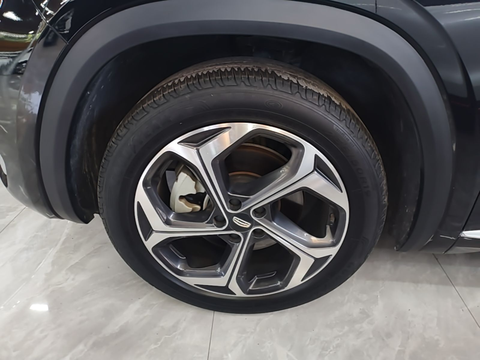 Geely Auto Monjaro L 2021 2.0TD DCT EVO Two-Wheel Drive Prestige Version — снимка 10