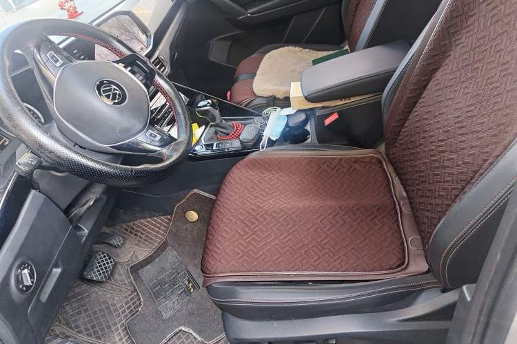 Used Volkswagen Tayron 2021 330TSI Two-Wheel Drive Luxury Smart Connectivity Version Left Front Seat