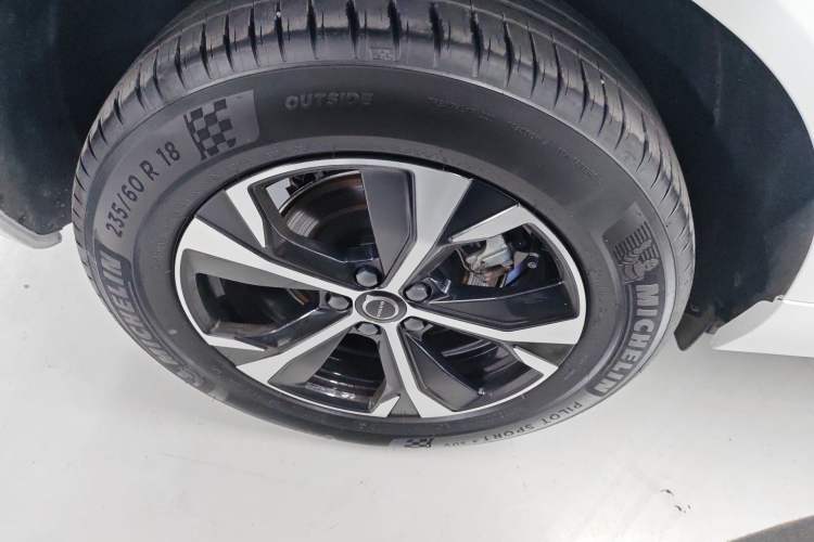 Used Volvo XC60 2026 B5 4x4 Smart Luxury Edition