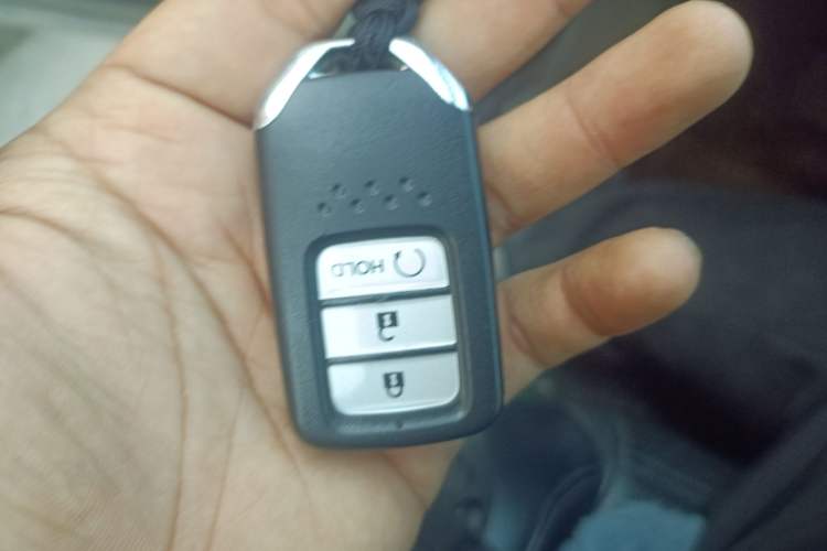 Used Honda CR-V 2019 Brilliant Edition Plus 240TURBO CVT Two-Wheel Drive Fashion Version China VI Emission Standard