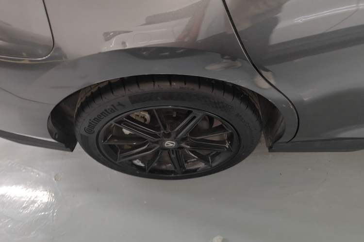 Used CHANGAN UNI-V iDD 2023 Zhidian iDD 1.5T 113km Smart & Fun Version (Rapid Edition) Right Rear Wheel Hub