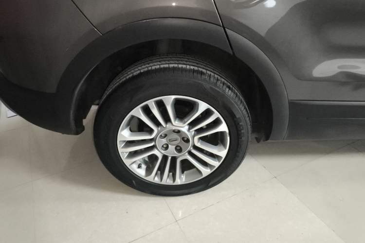 Used Qoros 5 2018 1.6T Automatic Prestige Model
