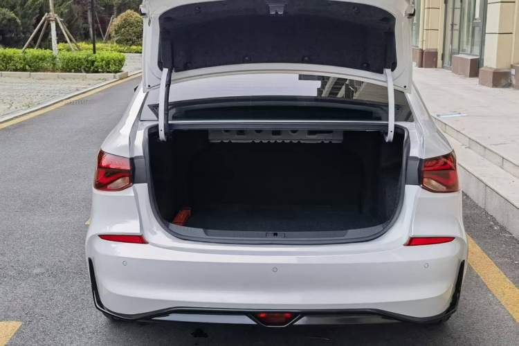 Used Chevrolet Monza 2023 1.5L Dual-Clutch Enjoyment Edition