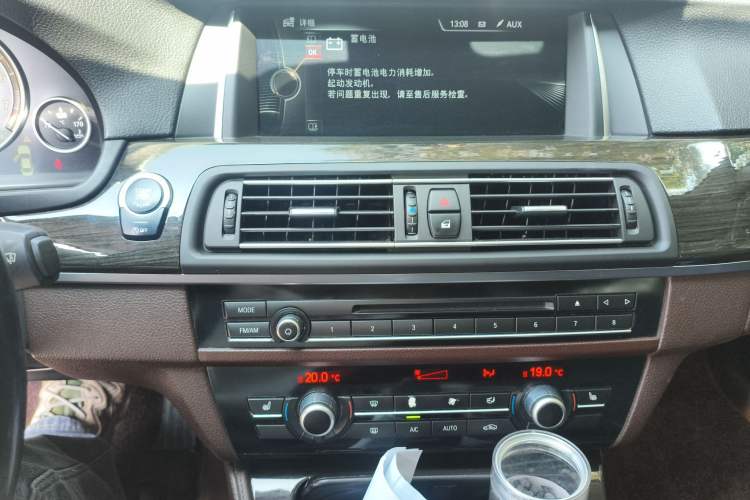 Used BMW 5 Series 2013 525Li Luxury Model