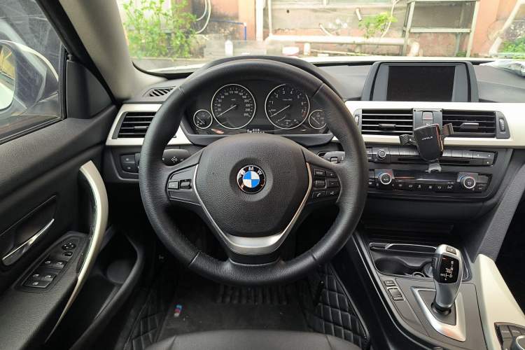 Used BMW 4 Series 2016 420i Gran Coupe Active Edition
