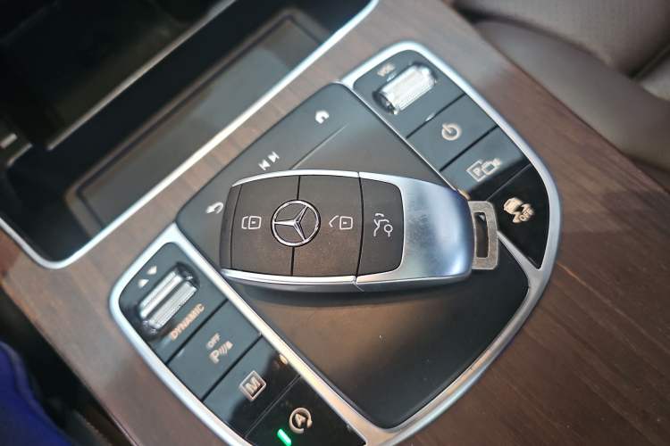 Used Mercedes-Benz GLC 2021 GLC 300 L 4MATIC Dynamic Model