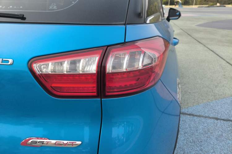 Used Leopaard CS9 2018 1.5T CVT Jingrui Model Exterior 3