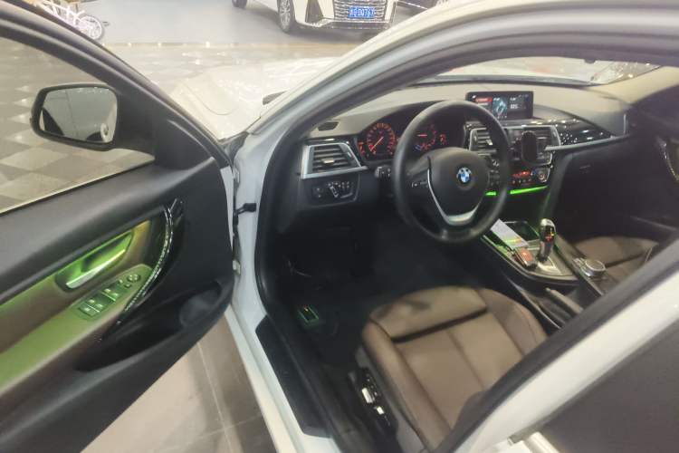 Used BMW 3 Series 2019 320Li Fashion Model