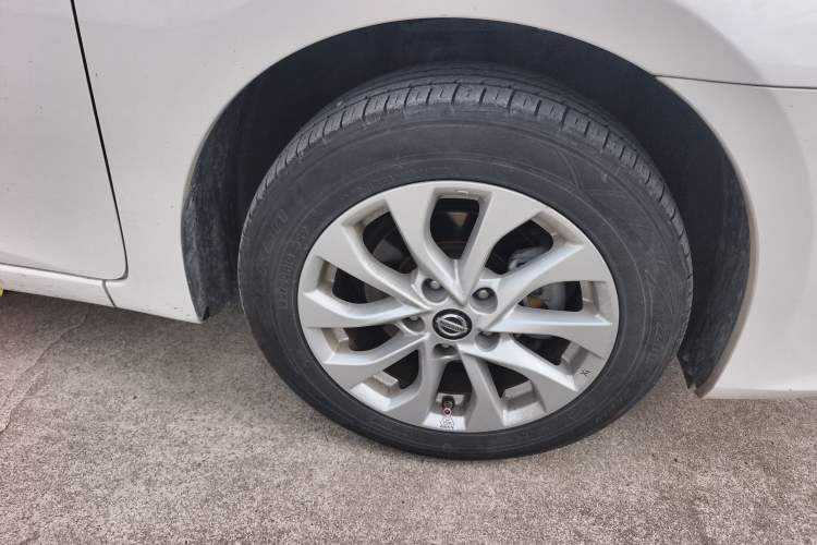 Used Nissan Sylphy 2019 1.6XV CVT Smart Connect Luxury Edition China VI Standard
