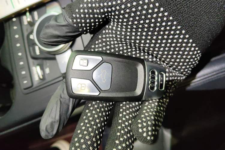 Used Audi A4L 2017 45 TFSI quattro Sport Edition
