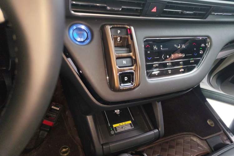 Used Honda Elysion 2024 2.0L eHEV Luxury Edition
