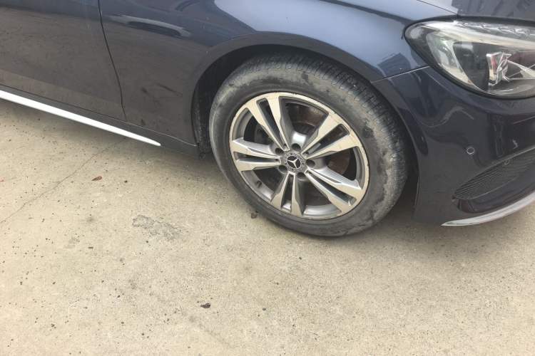 Used Mercedes-Benz C-Class 2017 Facelift C 200 L