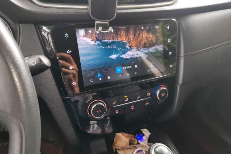 Used Nissan Qashqai 2021 2.0L CVT Smart Enjoyment Version Audio And AC Panel