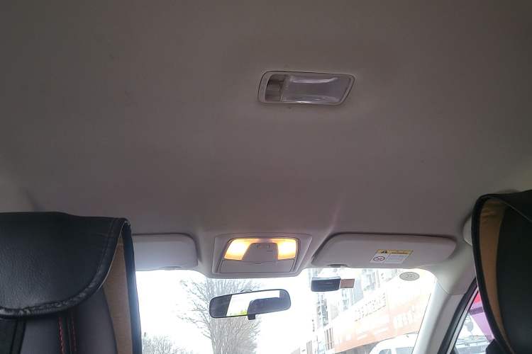 Used Venucia D60 2019 100 000-Yuan Glory 1.6L XE Manual – Chenxiang Edition China VI
