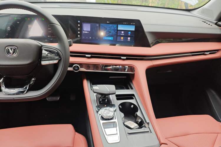 Used CHANGAN CS75 PLUS 2025 Model, 3rd Generation Champion Edition 1.5T Jinghang Version