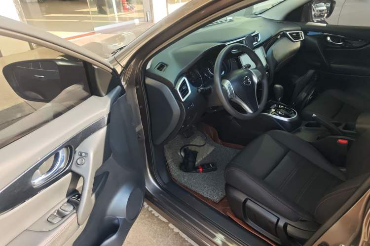 Used Nissan Qashqai 2017 2.0L CVT Elite Edition China V Standard