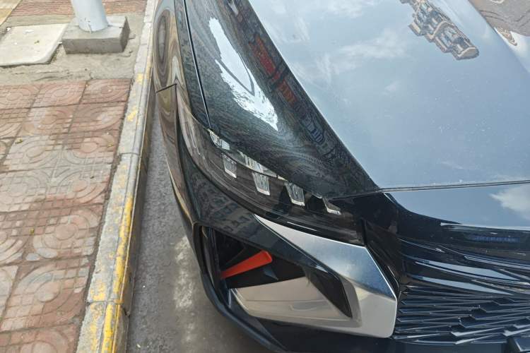 Used Geely Auto Emgrand X7 Sport 2020 1.8TD DCT Smart Connect PRO Right Front Headlight