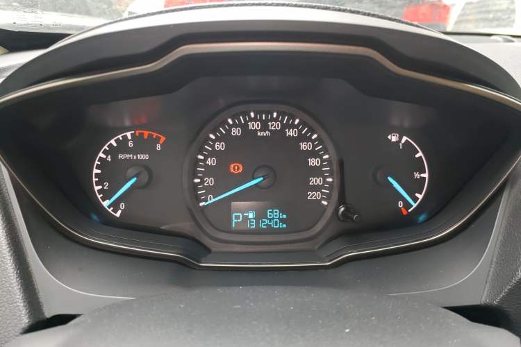 Used Ford Escort 2015 1.5L Automatic Comfort Edition Instrument Cluster