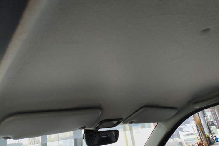 Used Wuling Hongguang MINIEV 2022 GAMEBOY 200km Gaming Edition with Lithium Iron Phosphate Headliner