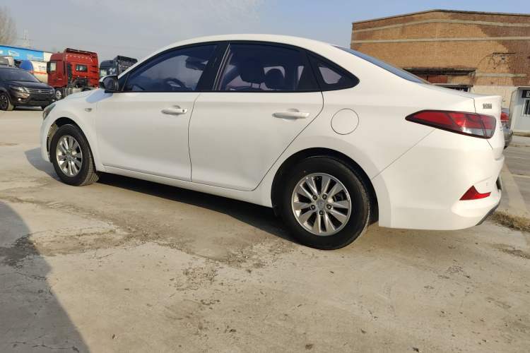 Used Hyundai Celesta 2020 1.6L Automatic GL Enjoyable Edition