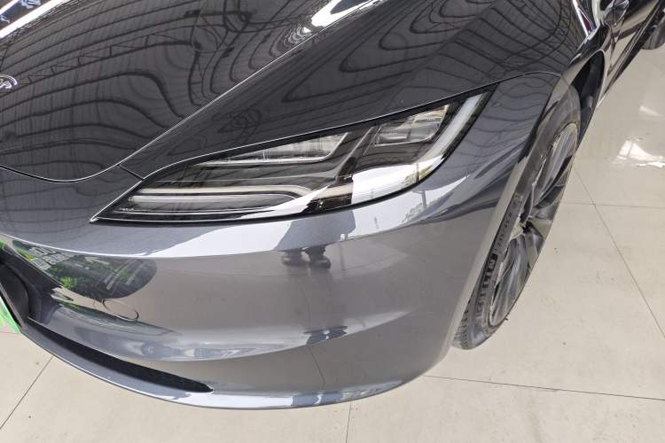 Used Tesla Model 3 2023 Rear-Wheel-Drive Version
