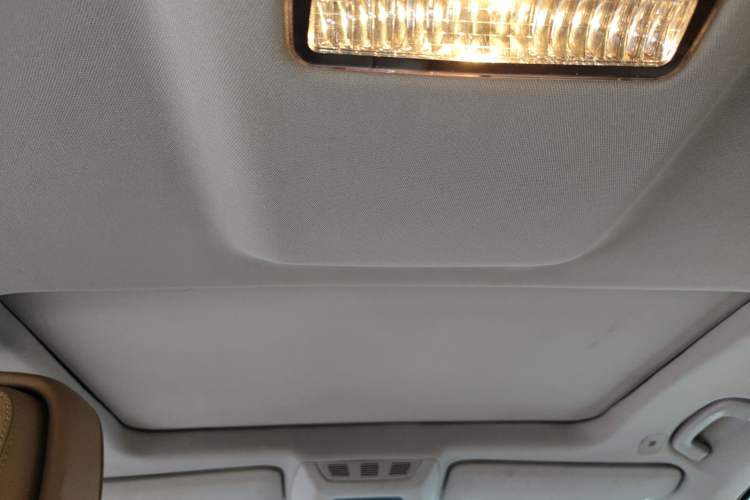 Used BMW 7 Series 2013 730Li Luxury Model Headliner