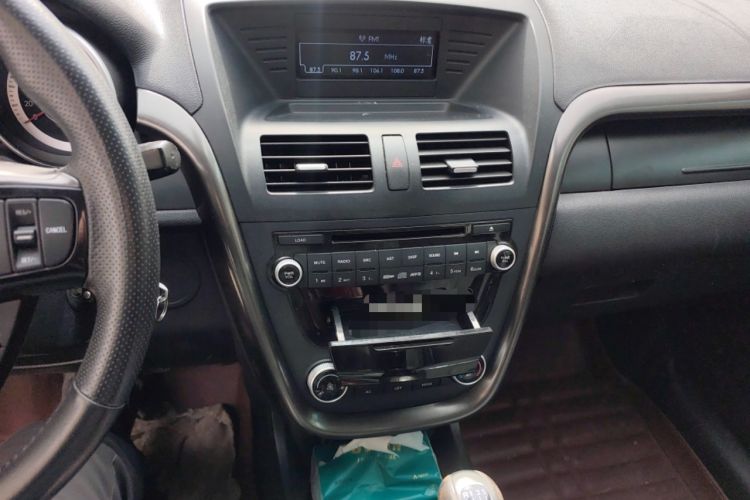 Used Bestune X80 2016 2.0L manual Comfort trim level
