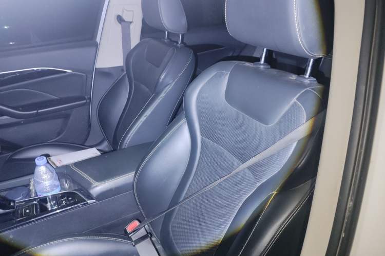 Used Bestune B70 2022 Third Generation 1.5T Automatic Premium Edition Left Front Seat