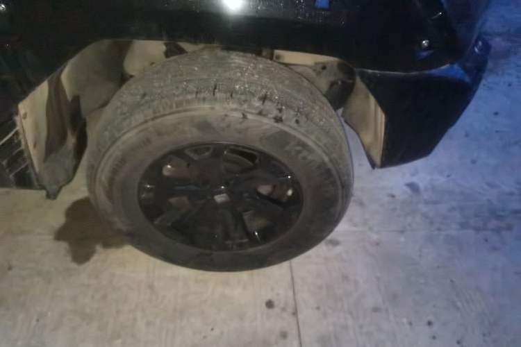 Used Tank 400 New Energy 2024 Hi4-T Off-Road Edition Right Front Wheel Hub