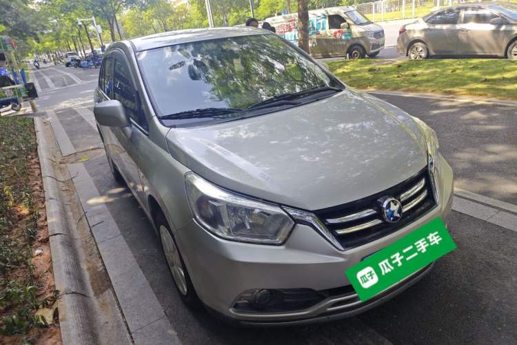 Used Venucia D50 2015 1.6L Manual Fashion Edition
