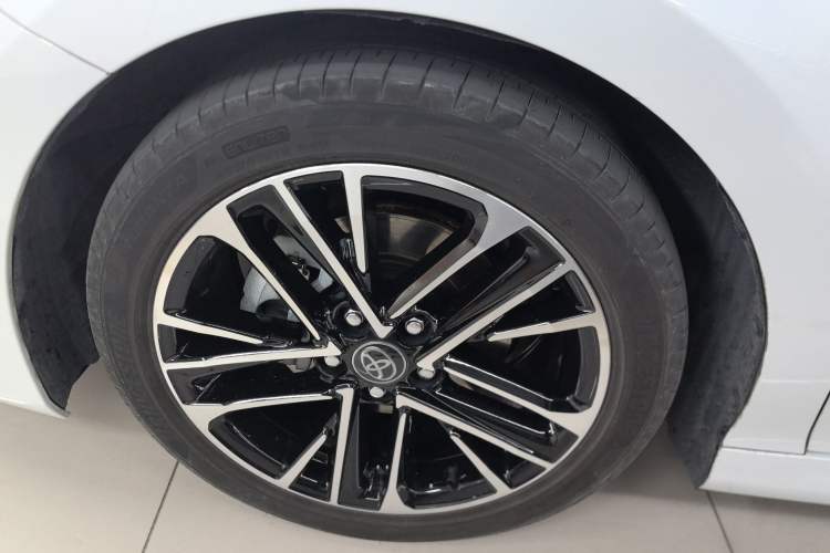 Used Toyota Camry 2024 Dual-Motor 2.0 HG Premium Edition