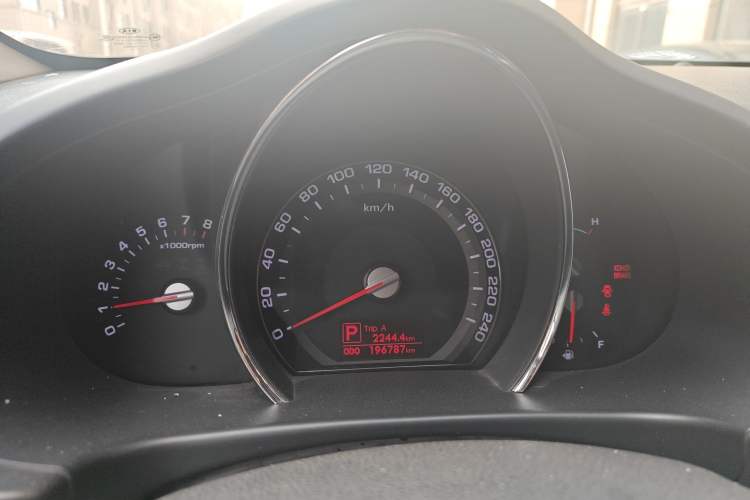 Used Kia Sportage R 2012 2.0L Automatic Two-Wheel Drive GLS Instrument Cluster