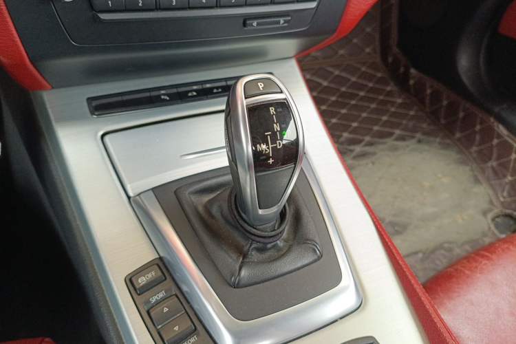 Used BMW Z4 2013 sDrive20i Leading Model
