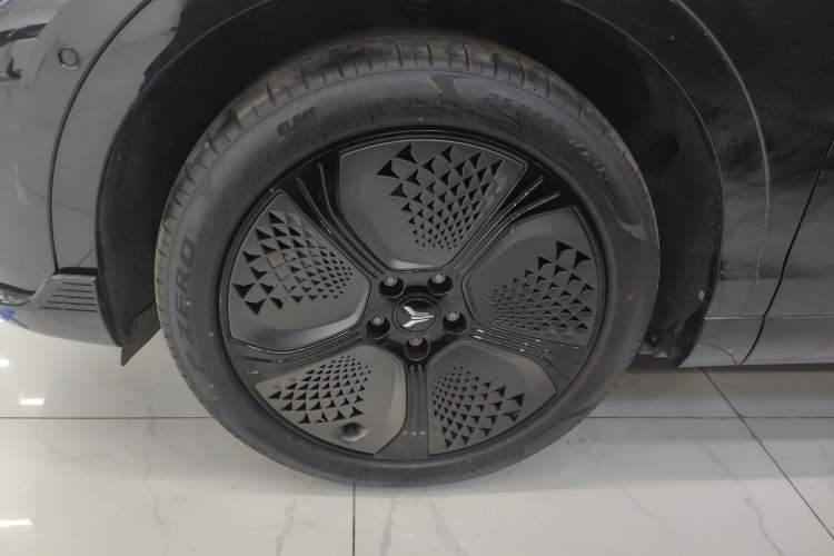 Used VOYAH COURAGE 2024 Four-Wheel Drive Global Edition