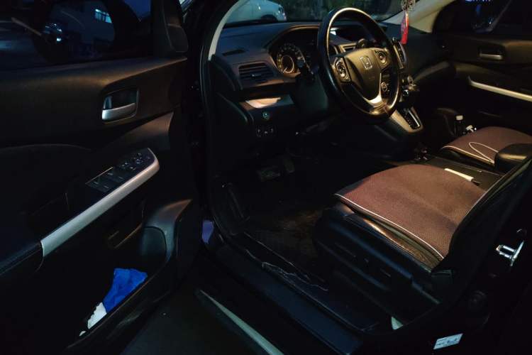 Used Honda CR-V 2013 2.4L four-wheel drive luxury version