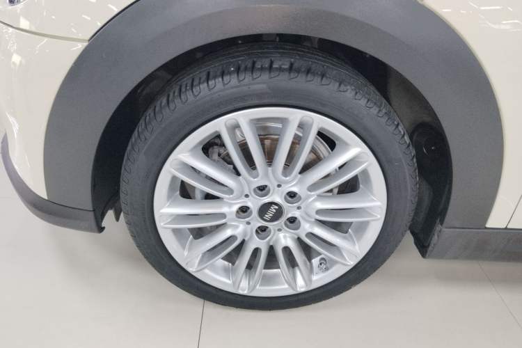 Used MINI MINI 2022 1.5T COOPER Classic Edition
