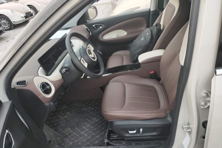 Used Wuling Bingo 2023 410 km Lingxi Deluxe Edition

