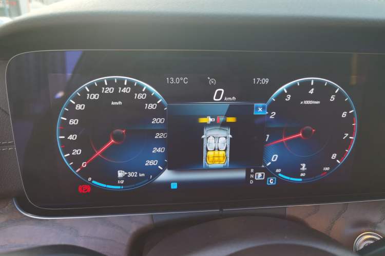 Used Mercedes-Benz E-Class 2021 E 300 L Stylish Model