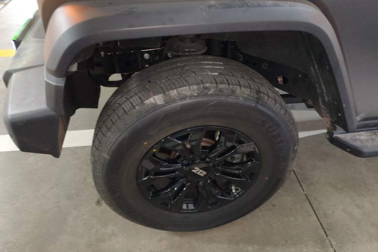 Used 212 T01 2024 2.0T Mechanic
