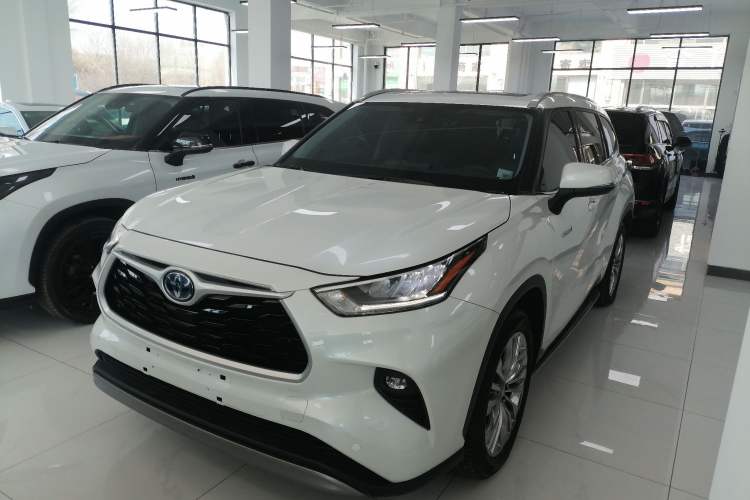 Used Toyota Highlander 2023 2.5L Smart Electric Hybrid Dual-Motor All-Wheel-Drive Luxury 7-Seater
